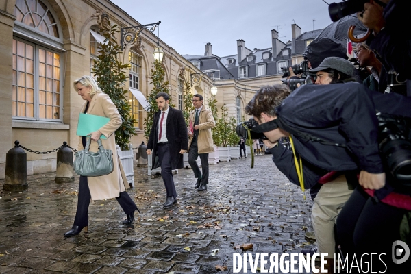 Entretien Michel Barnier et Marine Le Pen , Matignon