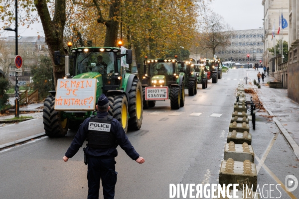 Rassemblement d agriculteurs à Nantes