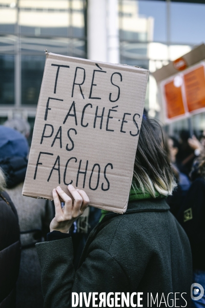Greve chez Bayard pour signifier son rejet de l’extreme droite