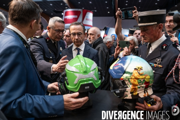 Michel Barnier et Bruno Retailleau au 130e congrès national des pompiers.