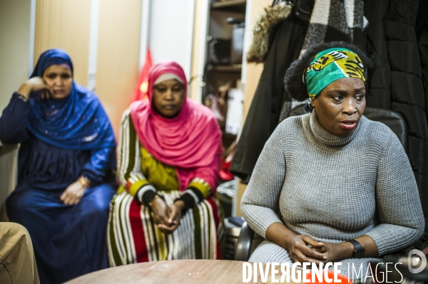 Visite de l ancienne deputee rachel keke aupres des grevistes femmes de chambre a suresnes.