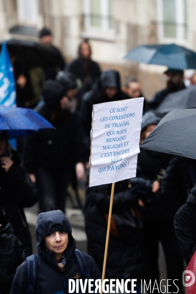 Manifestation pour la défense des services publics à Nantes