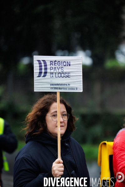 Manifestation pour la défense des services publics à Nantes