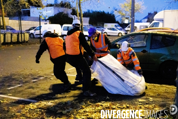 Ici on débitume, ailleurs on bétonne