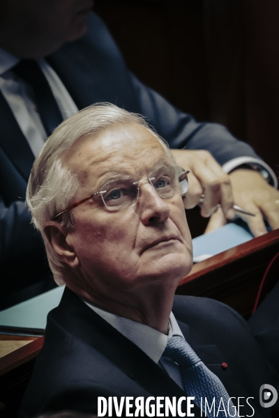 Motions de censure déposées par le NFP et le RN