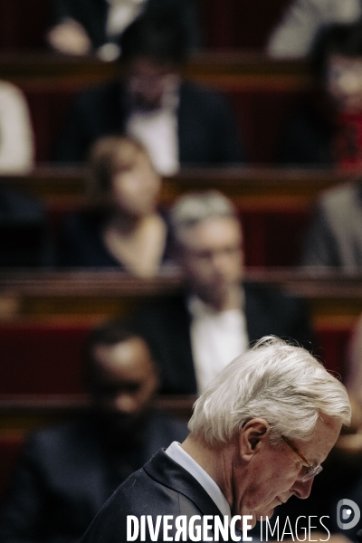 Motions de censure déposées par le NFP et le RN