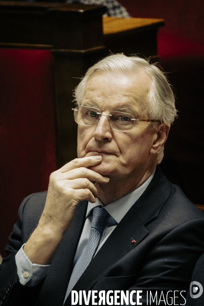 Motions de censure déposées par le NFP et le RN