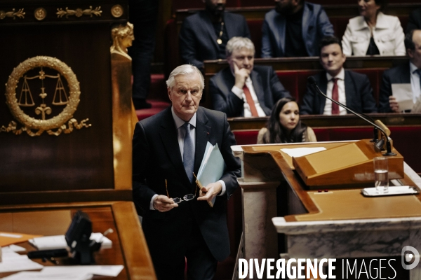 Motions de censure déposées par le NFP et le RN