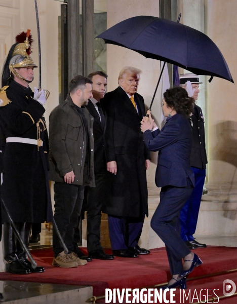 Emmanuel macron reçoit Donald TRUMP et Volodymyr ZELENSKY