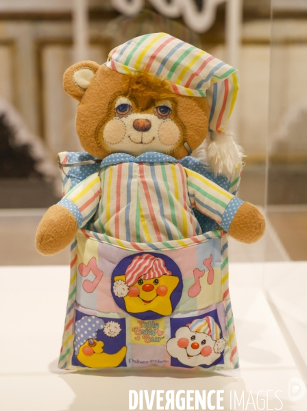 Exposition mon ours en peluche au musee des arts decoratifs