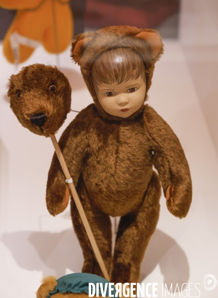 Exposition mon ours en peluche au musee des arts decoratifs