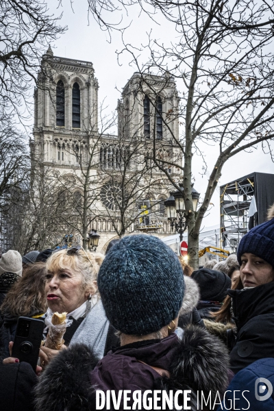 Notre-Dame de Paris - 09.12.2024 Ouverture au public 