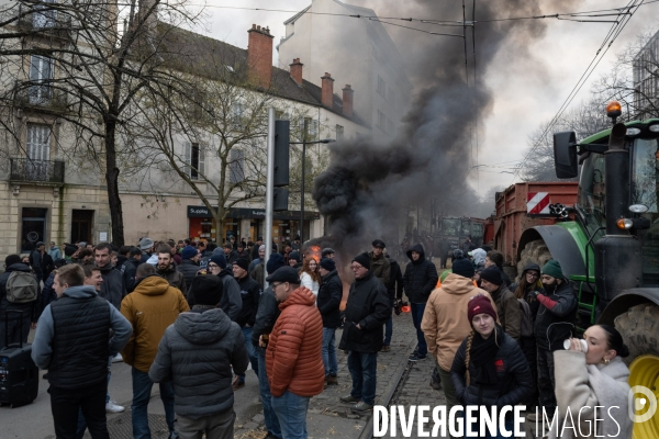 Manifestation des agriculteurs a Dijon (FDSEA et Jeunes agriculteurs)