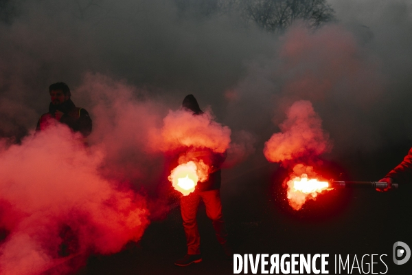 Manifestation pour l’emploi et l’industrie face aux plans sociaux