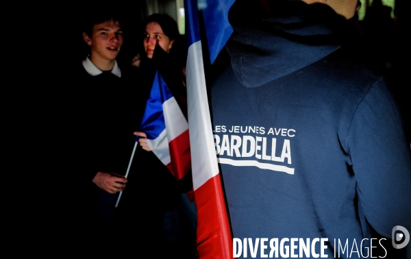 Meeting de Marine Le Pen et Jordan Bardella à Etrépagny