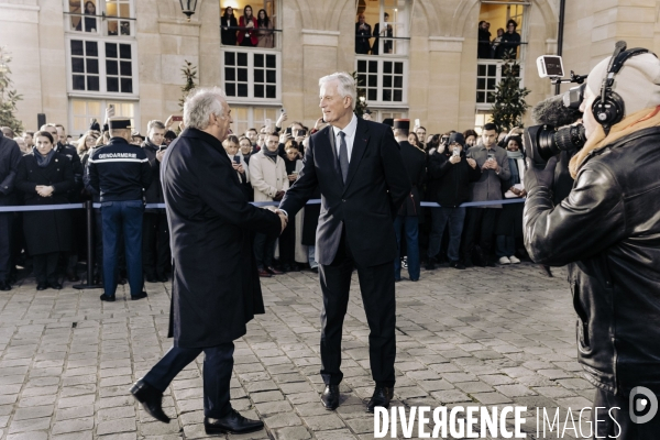 Passation de pouvoir Barnier/Bayrou