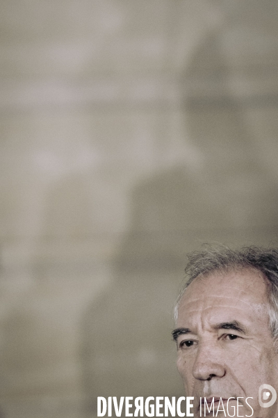 Passation de pouvoir Barnier/Bayrou