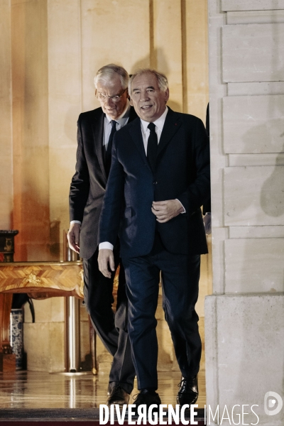 Passation de pouvoir Barnier/Bayrou