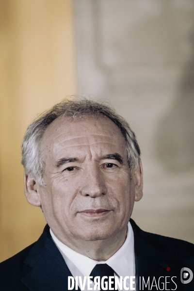 Passation de pouvoir Barnier/Bayrou