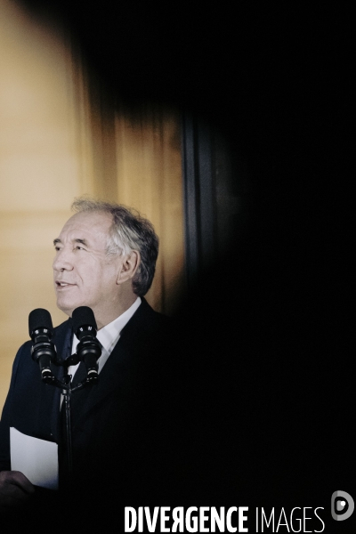 Passation de pouvoir Barnier/Bayrou