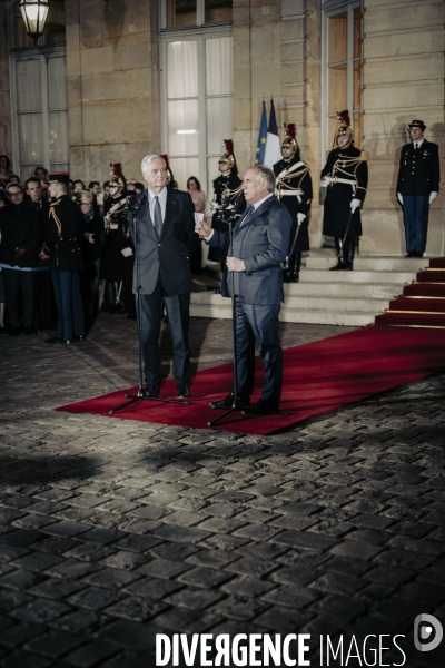 Passation de pouvoir Barnier/Bayrou
