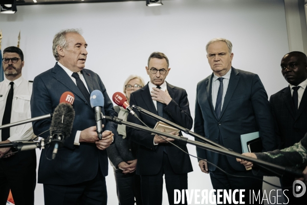 Conférence de presse de François Bayrou sur Mayotte