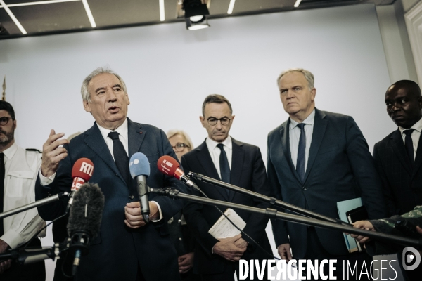 Conférence de presse de François Bayrou sur Mayotte