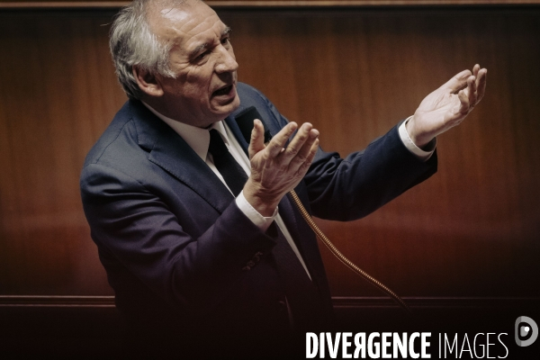François Bayrou, questions au gouvernement.