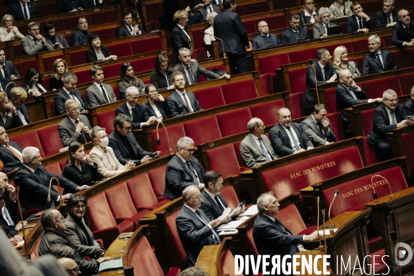 François Bayrou, questions au gouvernement.