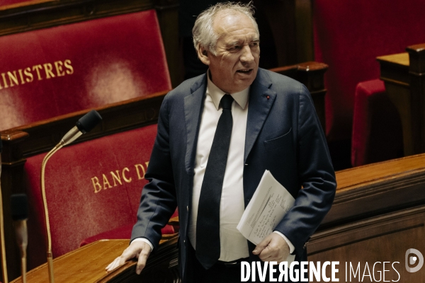 François Bayrou, questions au gouvernement.