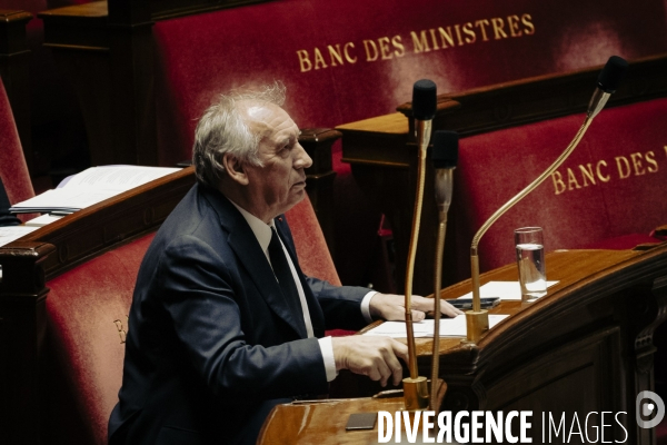 François Bayrou, questions au gouvernement.