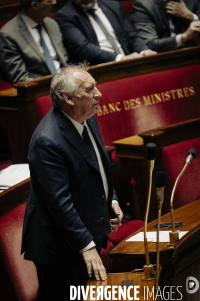 François Bayrou, questions au gouvernement.