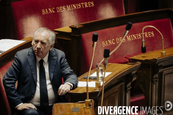 François Bayrou, questions au gouvernement.