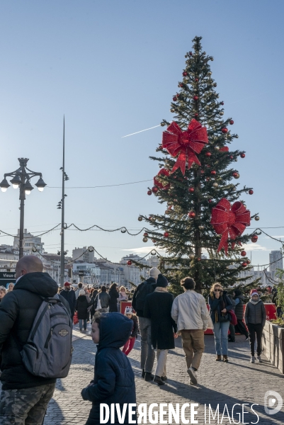 Derniers jours avant les fêtes de fin d Année à Marseille