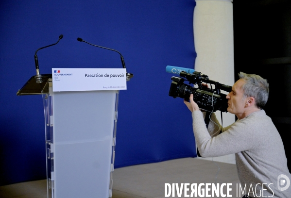 Cérémonie de passation de pouvoir entre Antoine Armand, Laurent Saint-Martin et Eric Lombard