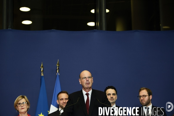 Passation au ministere de l economie et des finances