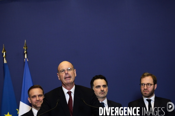 Passation au ministere de l economie et des finances