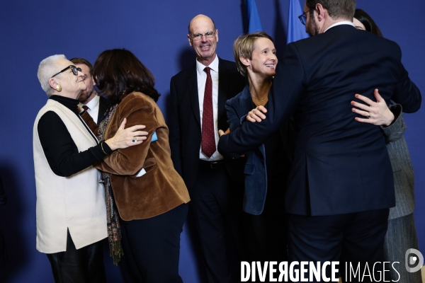 Passation au ministere de l economie et des finances
