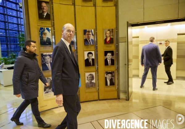 Rencontres Budget à Bercy Eric Lombard  avec Modem