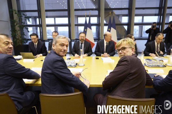Rencontres Budget à Bercy Eric Lombard  avec Modem