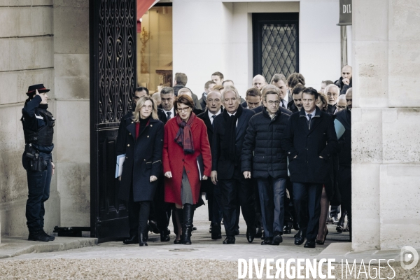 Premier conseil des ministres du gouvernement Bayrou