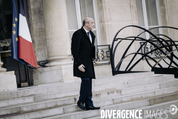 Premier conseil des ministres du gouvernement Bayrou