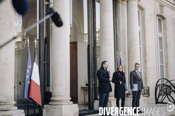 Premier conseil des ministres du gouvernement Bayrou