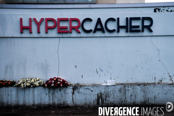 Hyper cacher - commemoration