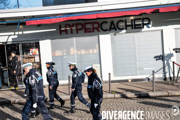 Hyper cacher - commemoration