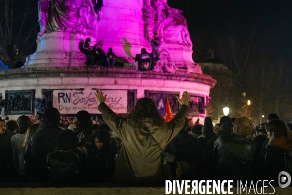 Apéro géant après le décès de Jean- Marie Le Pen