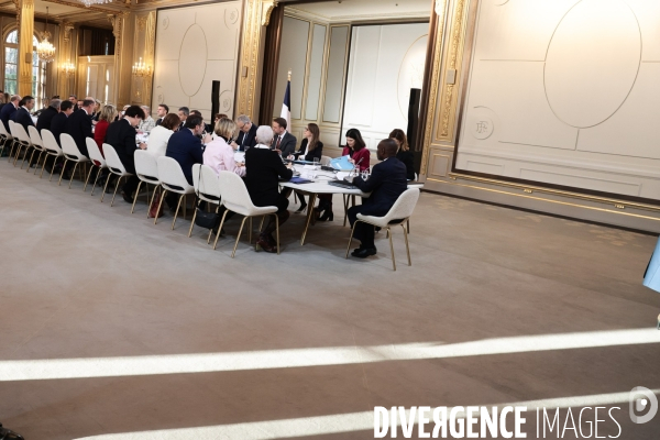 1er conseil des ministres du gouvernement bayrou