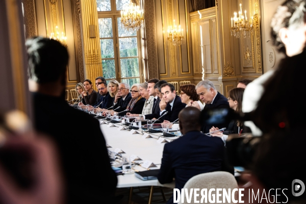 1er conseil des ministres du gouvernement bayrou