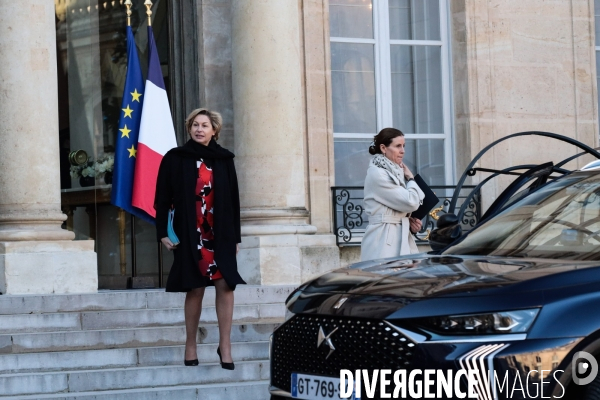 1er conseil des ministres du gouvernement bayrou