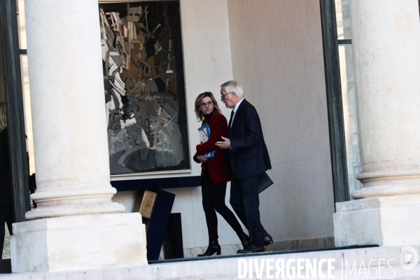 1er conseil des ministres du gouvernement bayrou